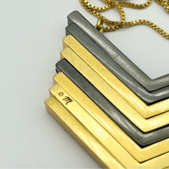 Madewell Arrowstack Pendant Necklace - Picture 3 of 3